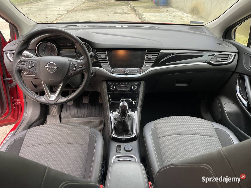 Opel Astra K 2016r asystent pasa ruchu Stara Jabłona