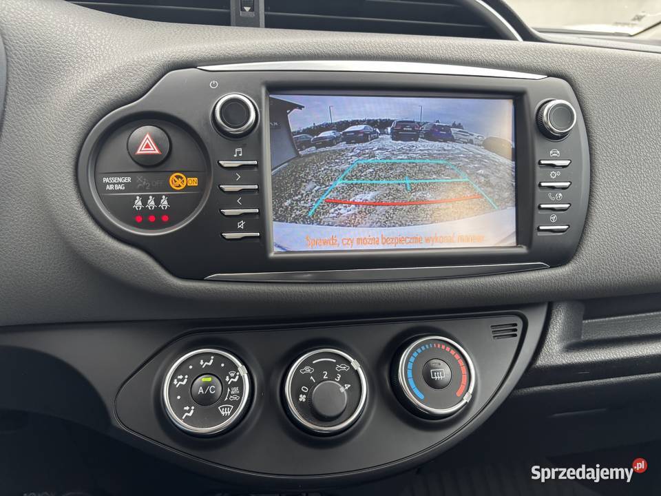 Toyota Yaris GWARANCJA VAT marża Paniówki
