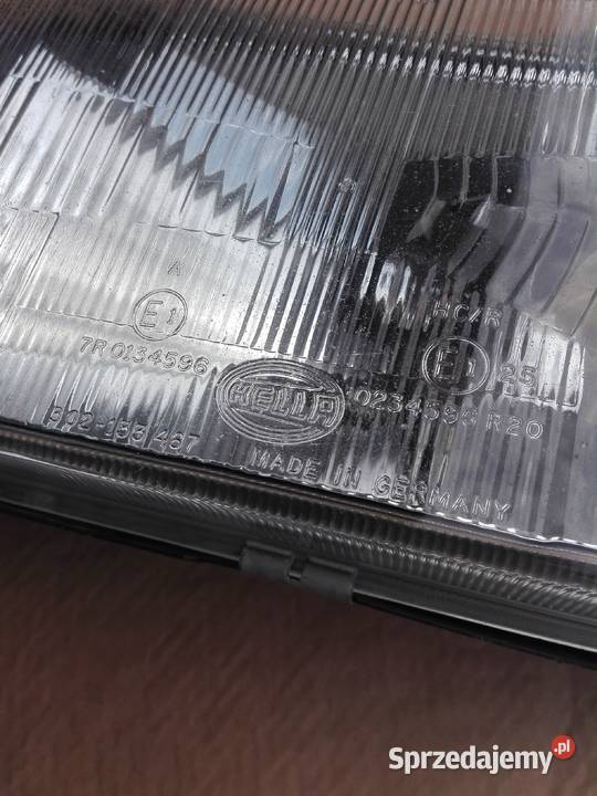 PASSAT B3 B4 Reflektor strona lewa elektryczne Tomaszów Mazowiecki