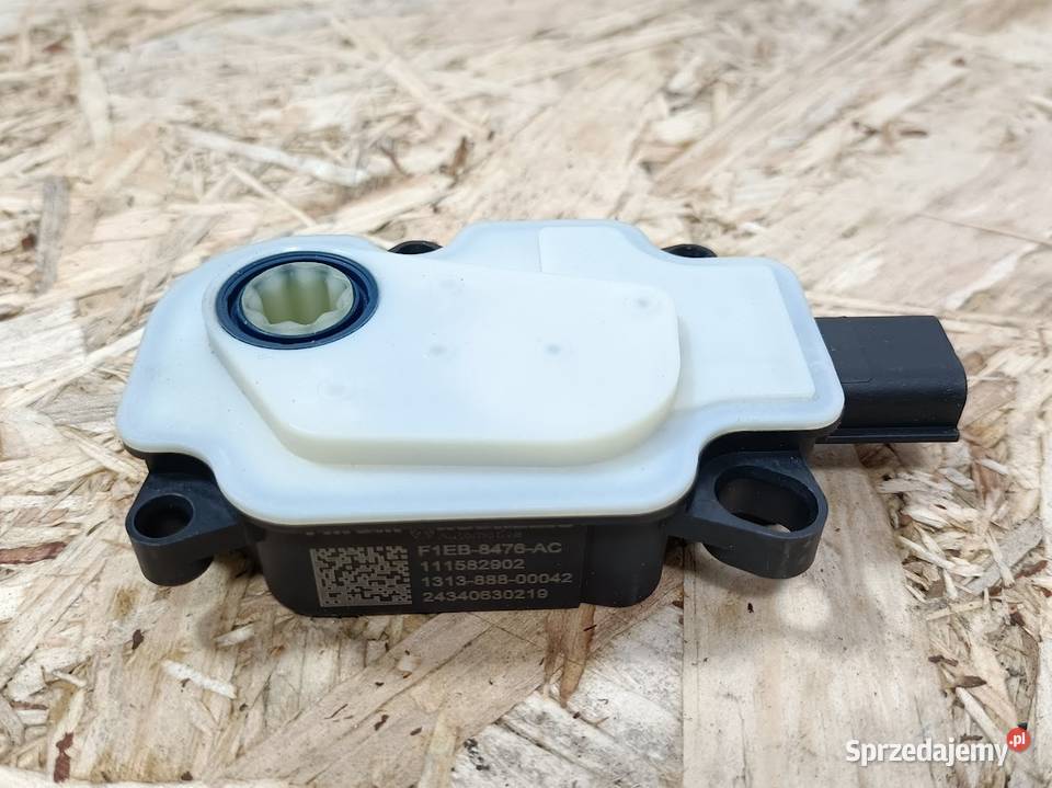 FORD S 15 SILNICZEK ŻALUZJI KIEROWNICY POWIETRZA osobowe Pleszew