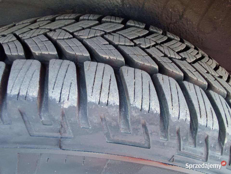 Nissan Qashqai 16 benzyna Rok produkcji 2007 wielkopolskie Poznań sprzedam