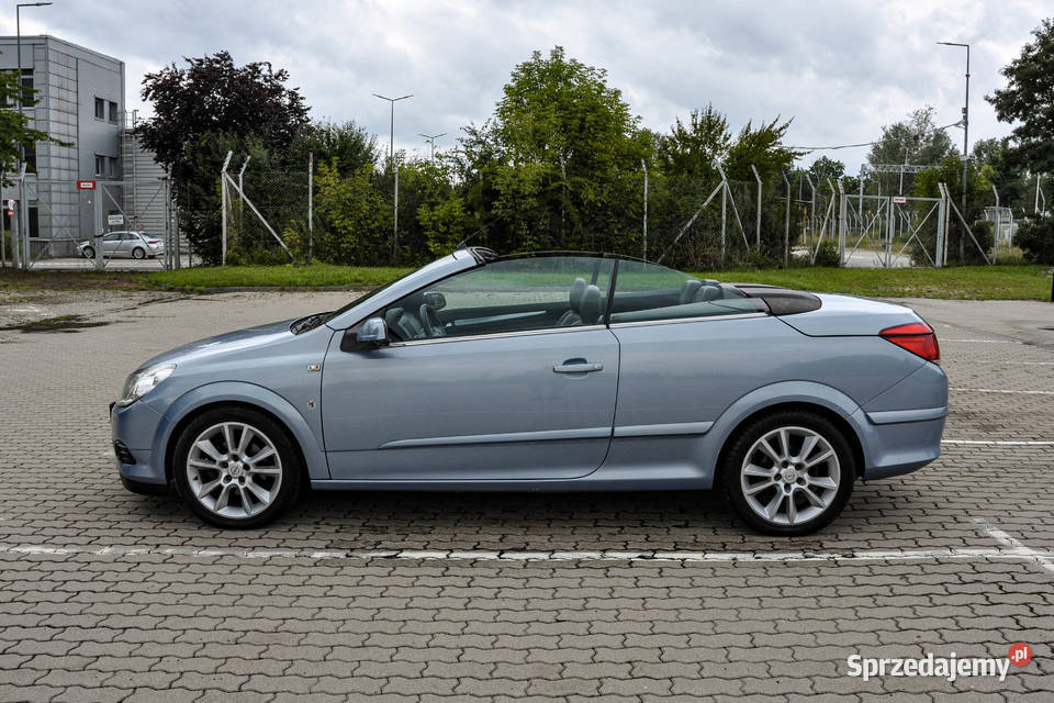 Opel Astra H Cabrio 18 140 Lift 168 140KM