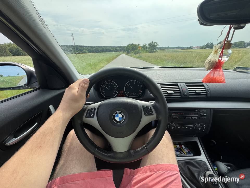 Bmw e87 m47 118d gniazdo AUX