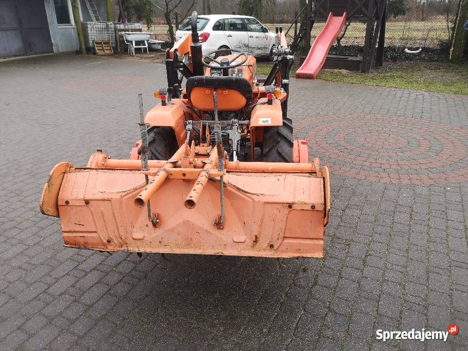 Kubota ZB 1402M tur glebogryzarka obciążniki mazowieckie Warszawice sprzedam