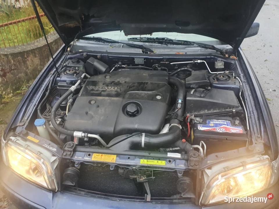 Lampa przednia prawa lewa Volvo s40 v40 H7 TYC