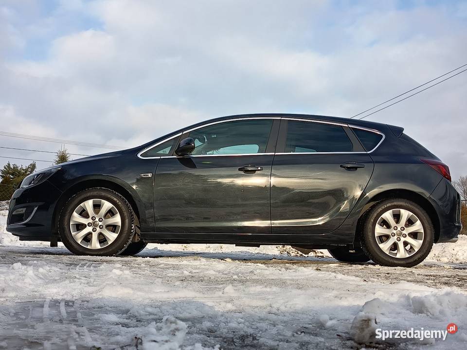 2014 Opel Astra J 14 TURBO 140 nowe opony zimowe podkarpackie Dynów