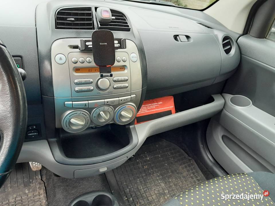 Daihatsu Sirion 13 wersja momo Sirion Daihatsu