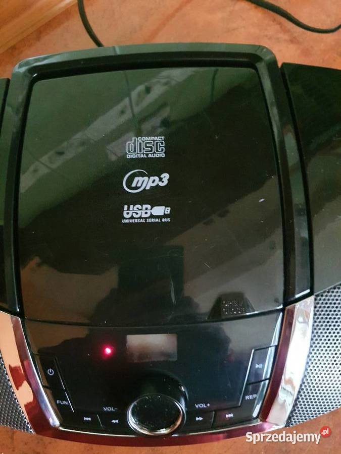 Radioodtwarzacz MP3 USB FM CDwszystko sprawne Łódź