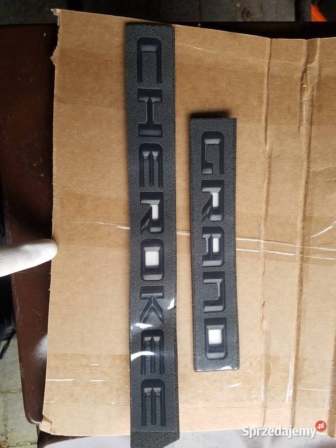 Napis emblemat Grand Cherokee czarny osobowe Rudnik nad Sanem