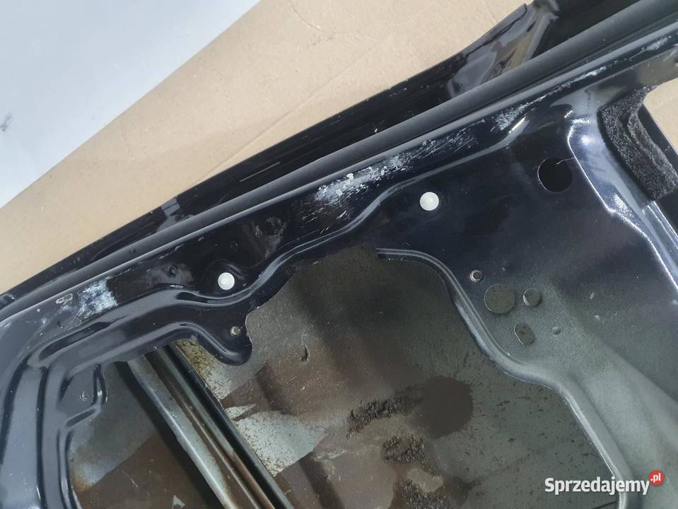 DRZWI PRAWY TYŁ VOLVO V70 III 0716