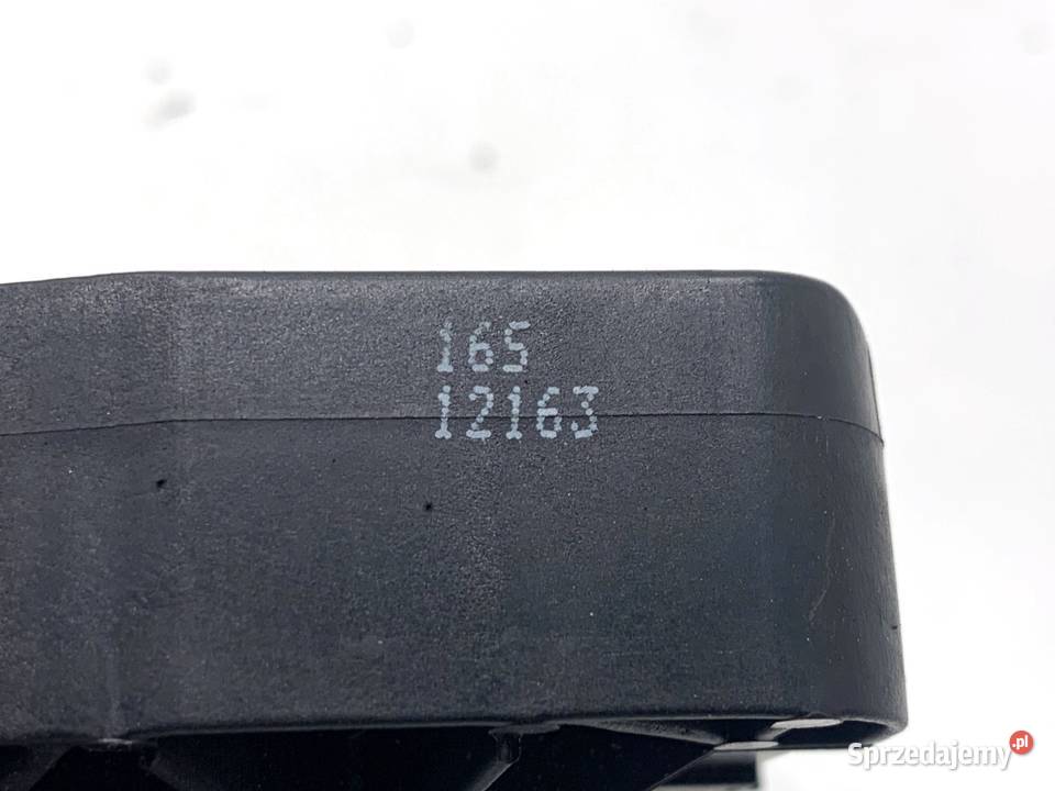 KLAMKA ZEWNĘTRZNA PRAWY TYŁ VW PASSAT B7 Kombi