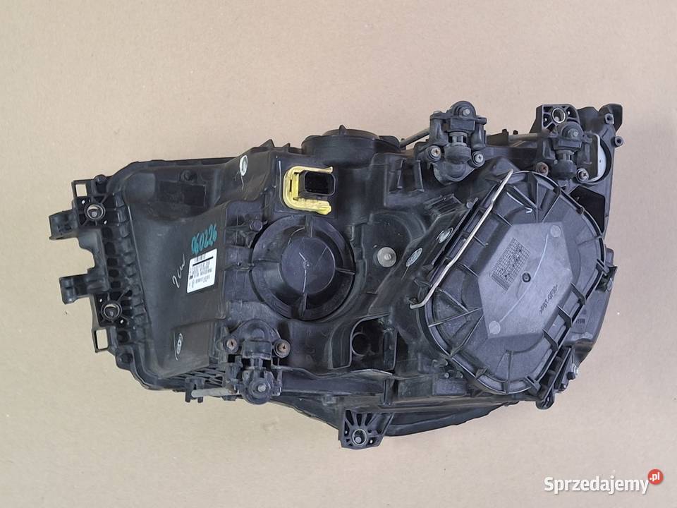 MERCEDES AROCS ANTOS REFLEKTOR PRAWY ORYGINAŁ Lampy przednie lubuskie Bieleń