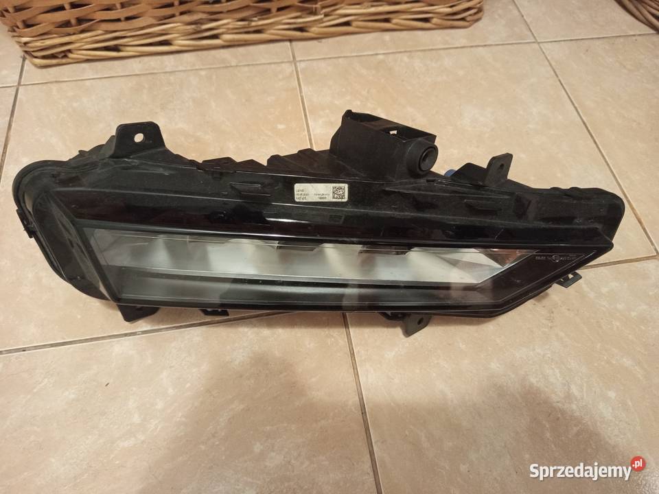 Halogen lewy LED octavia orginalny Rzeszów