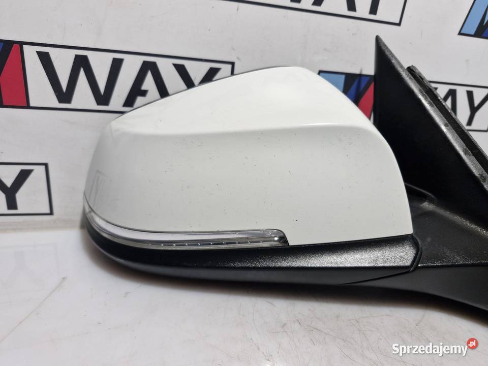 BMW F30 F31 LUSTERKO PRAWE 6PIN A300