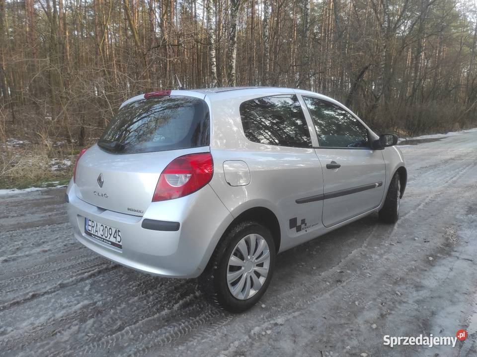 Renault Clio III 12 16V w super stanie z sprzedam