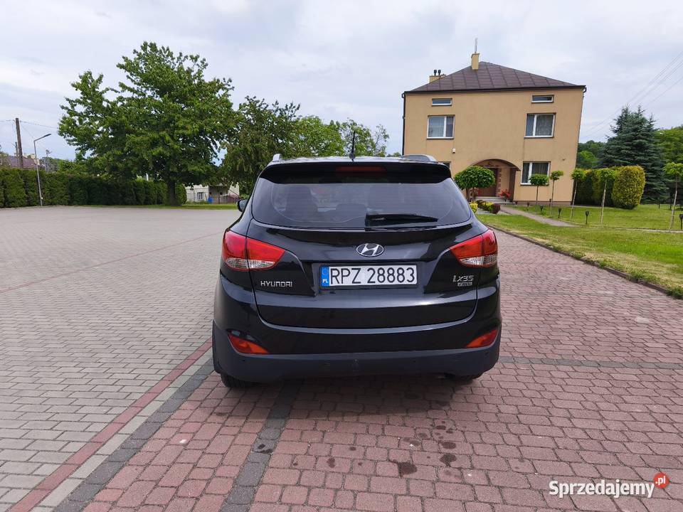 Hyundai IX35 17 CRDi Polski salon 9 lat w Przeworsk sprzedam