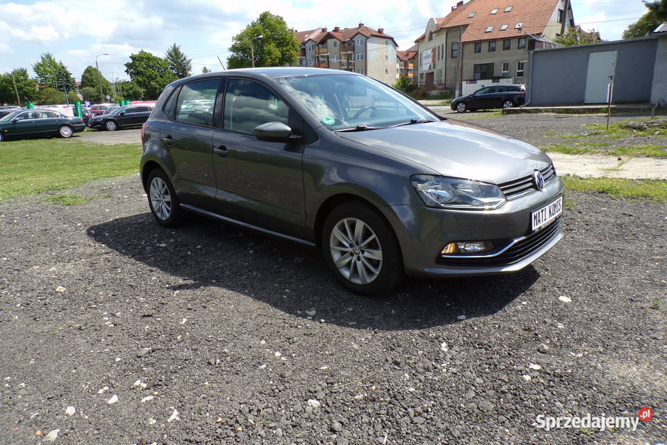 Volkswagen Polo V 10 Benz75 Super Stan Klima aluminiowe felgi wielkopolskie Piła