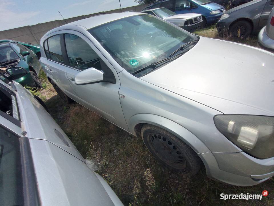 Opel Astra 18 92 kW 2005 r dawca części osobowe sprzedam