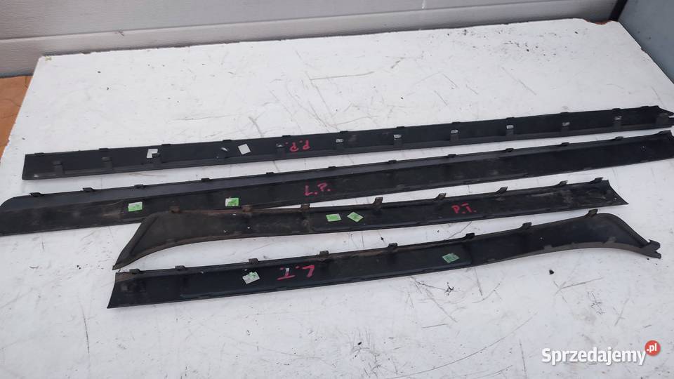 AUDI A8 D3 42 TDI 0510 4x LISTWY PROGOWE KOMPLET osobowe Włoszczowa