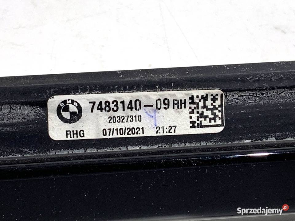 LISTWA ZGARNIAJĄCA TYŁ PRAWY BMW F44 osobowe Listwy podkarpackie