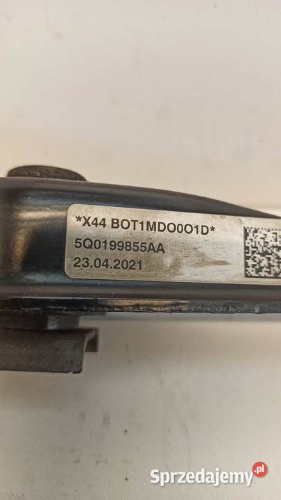 AUDI A3 8Y ŁAPA SKRZYNI BIEGÓW 5Q0199855AA Części montażowe