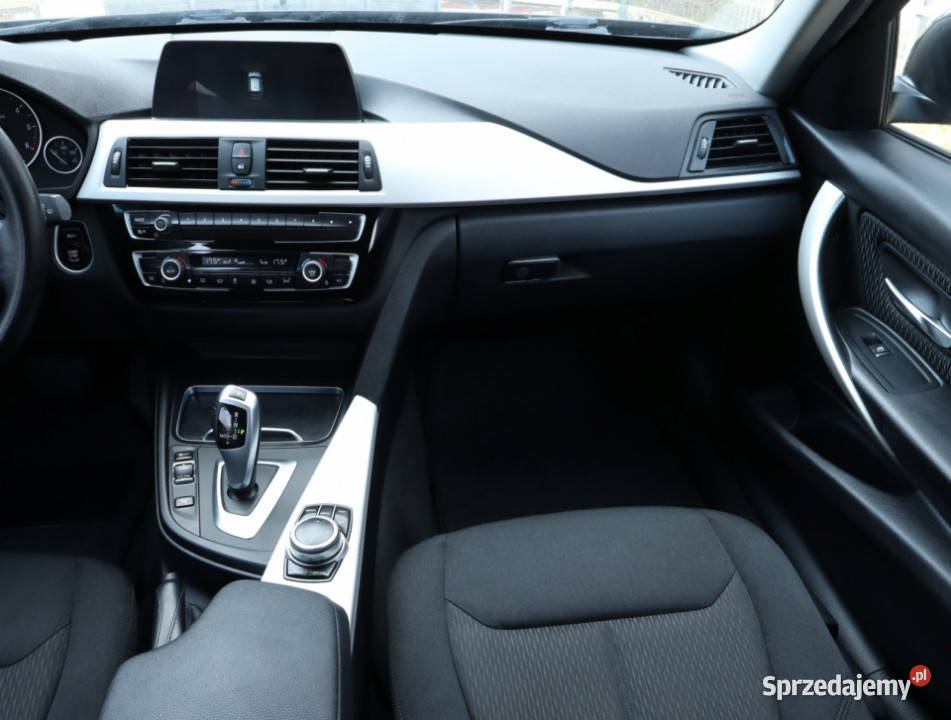 BMW 3 318 d automatyczna Piaseczno