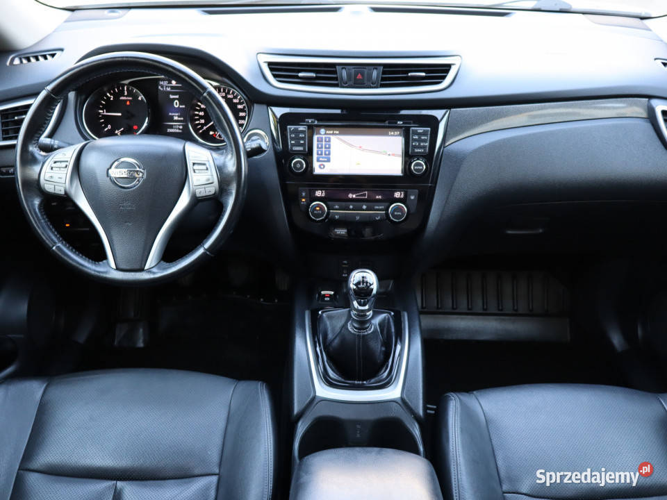 Nissan XTrail 16 dCi wielofunkcyjna kierownica