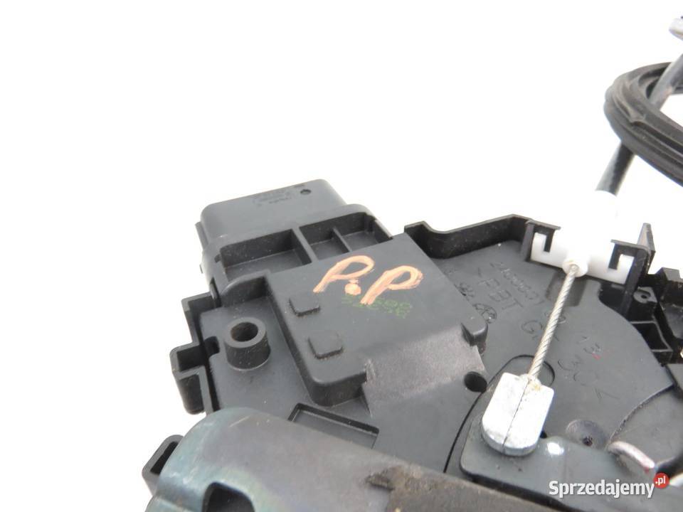 ZAMEK PRAWY PRZEDNI FORD FOCUS MK2 II