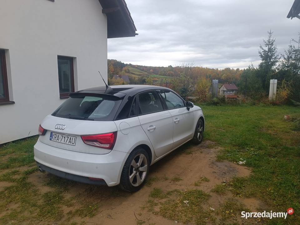 Audi a1 ful wersja skóry podsufitka czarna 16 manualna Krzeszowice