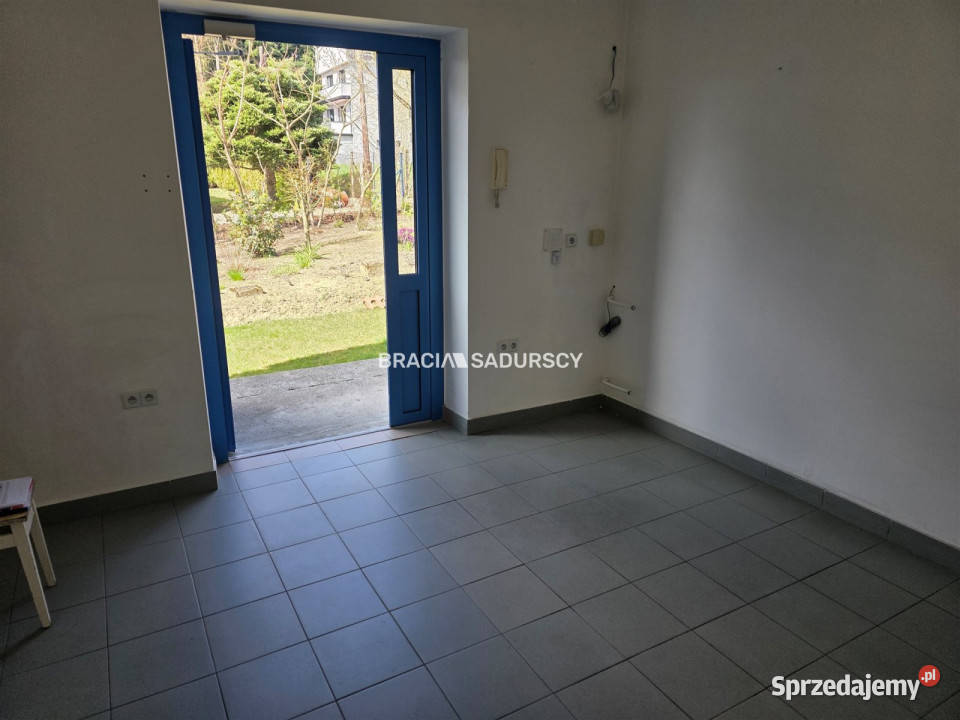 Lokal na wynajem 143 metry Kraków dojazd asfaltowy