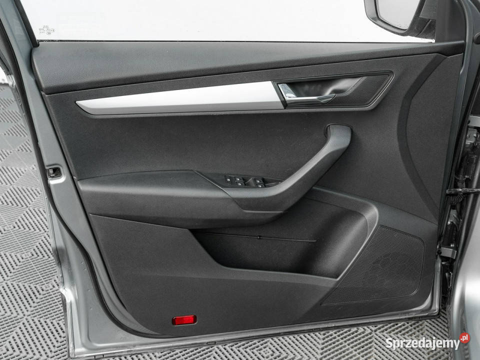 koda Karoq 16 TDI 4x2 Ambition Podgrzf Czpark Pępowo sprzedam