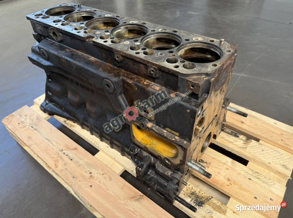 Blok silnika John Deere Claas Axion 850 Byków sprzedam