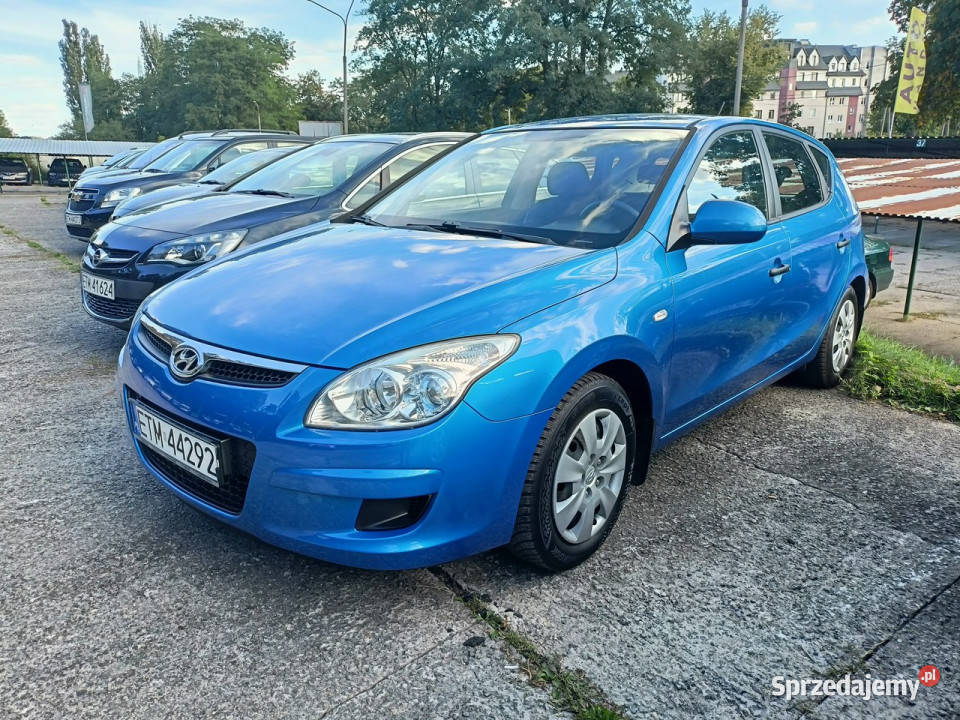 Hyundai i30 z Niemiec opłatach przeglądzie i30 Tomaszów Mazowiecki