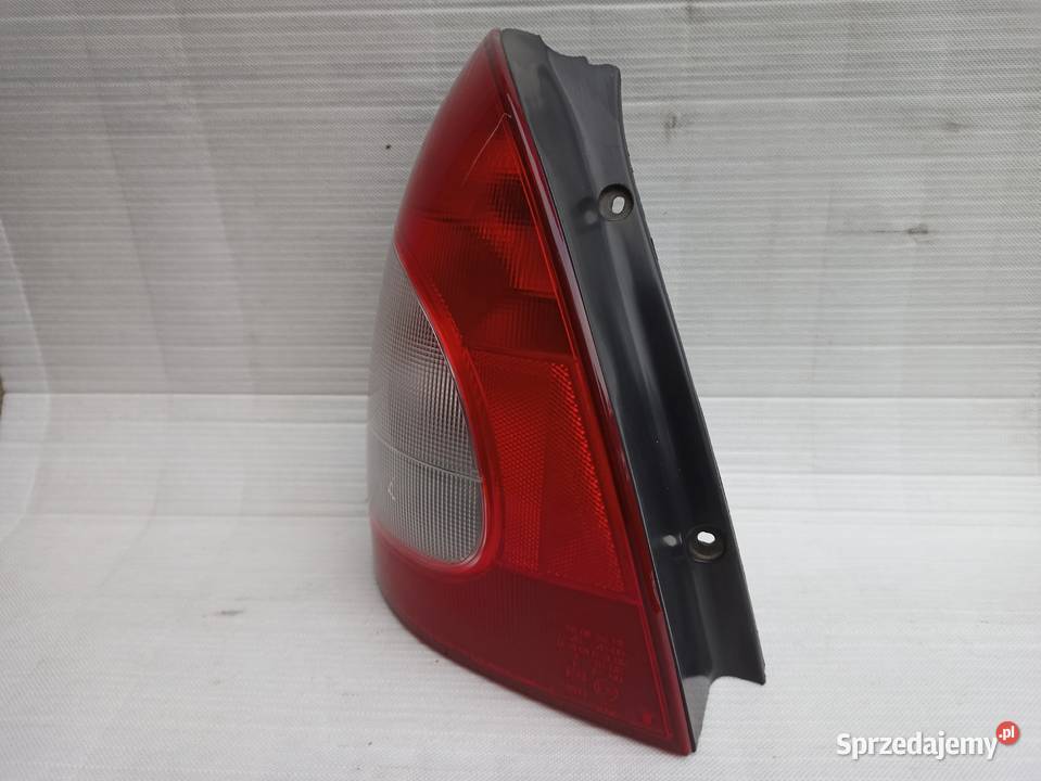 Daewoo Nubira kombi lampa tył tylna lewa Sieradz