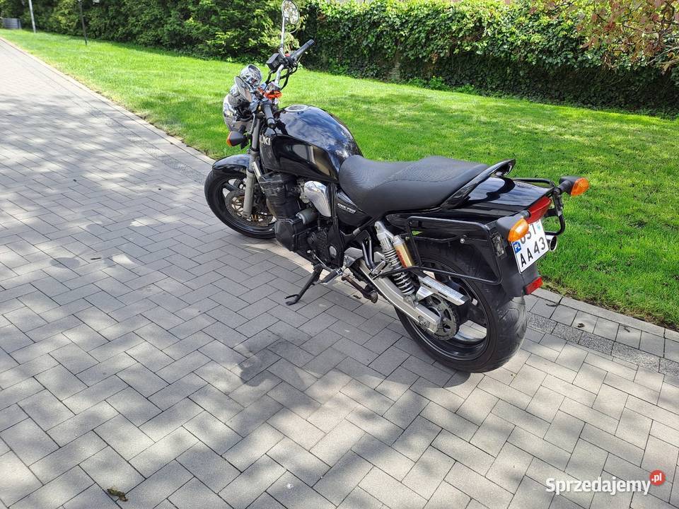 Suzuki GSX 750 Inazuma Suzuki Niwki