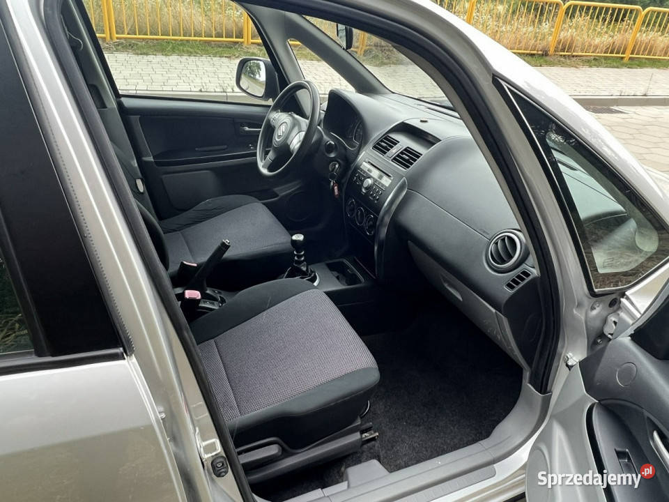 Suzuki SX4 Suzuki SX4 Opłacony Klima 19 DDiS 120 możliwa zamiana sprzedam