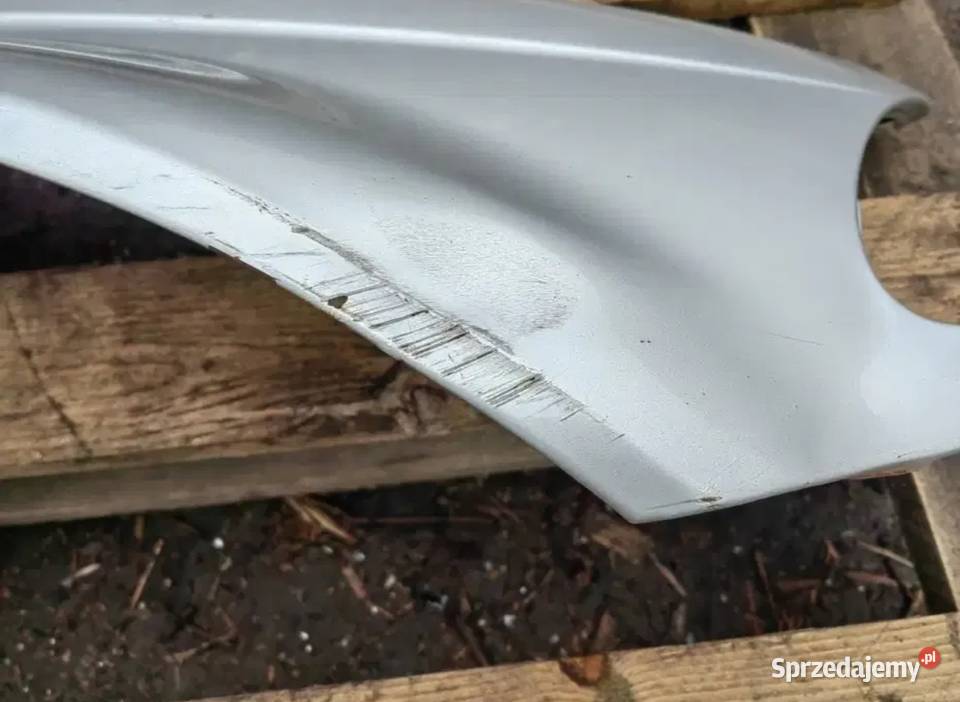 Błotnik prawy przód BMW e46 titansilber