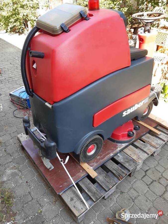 Szorowarka Cleanfix Sauber RA 800 NOWA Pieszyce