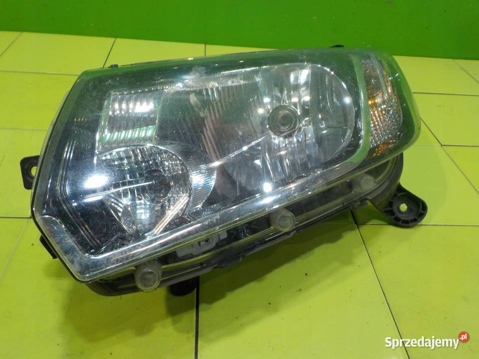 DACIA SANDERO II 12 B 14r 5D lampa lewa przod osobowe Suków sprzedam