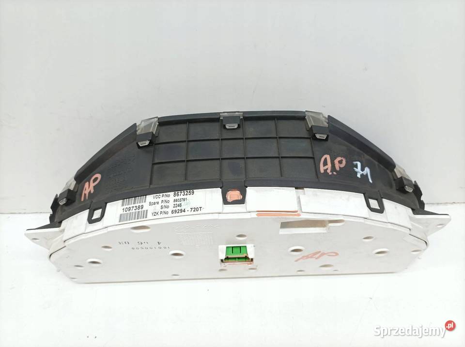 LICZNIK EU 8673259 25 D Volvo S60 I 20002009 świętokrzyskie