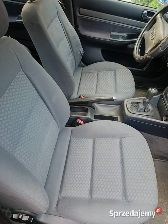 AUDi A4 B5 16 Benzyna Sprawny Technicznie opolskie Bierawa
