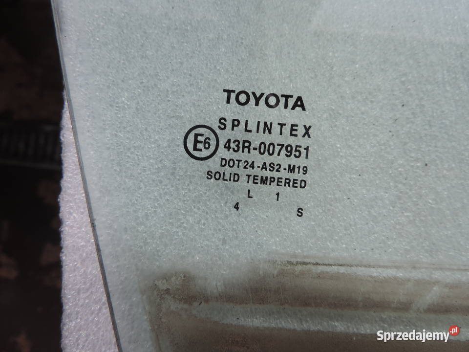 SZYBA BOCZNA PRAWA PRZÓD TOYOTA COROLLA E12 HB Nowy Sącz