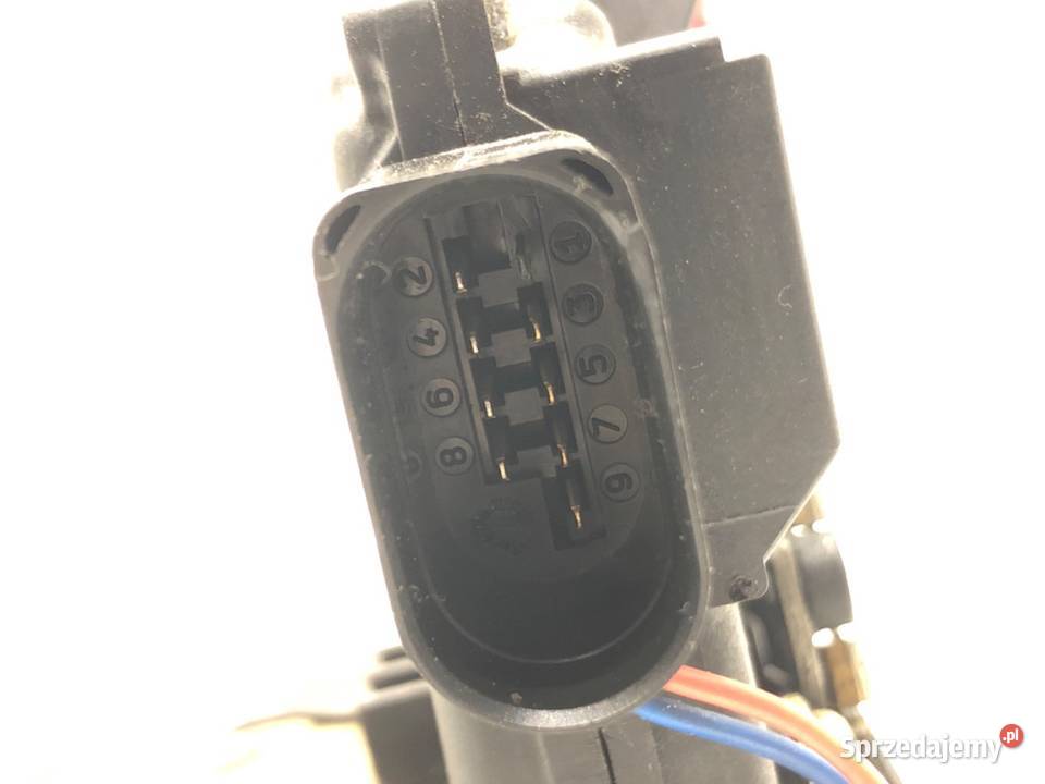 ZAMEK DRZWI PRAWY PRZÓD AUDI A2 Hatchback 0005