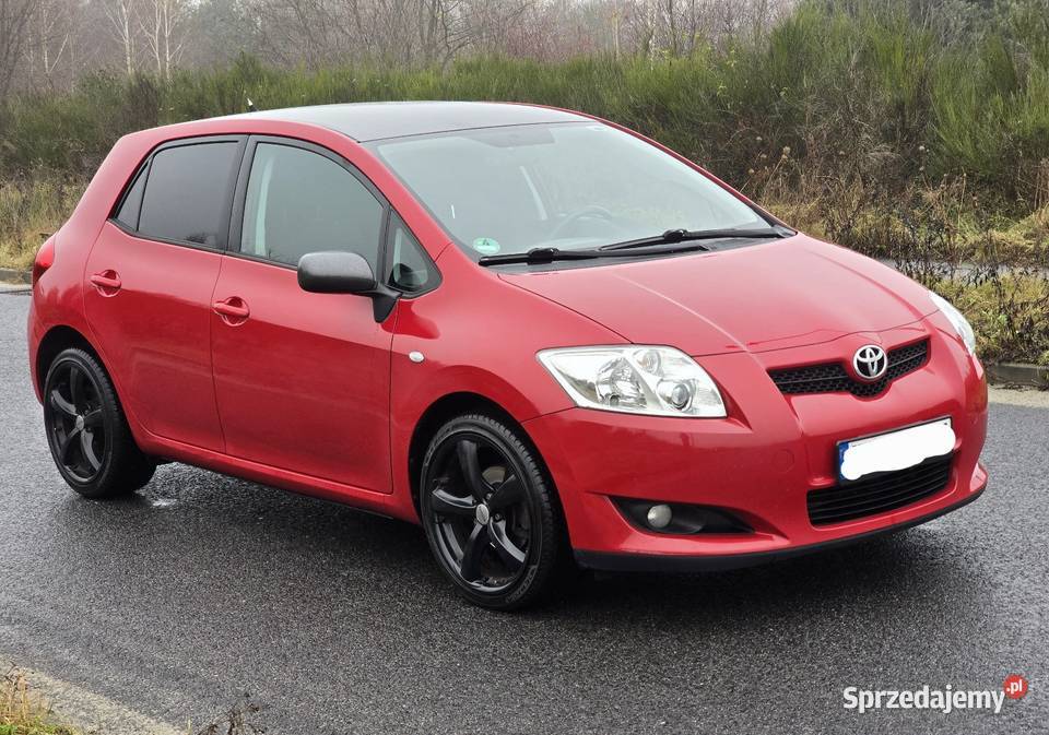Toyota Auris 16 super stan Żary