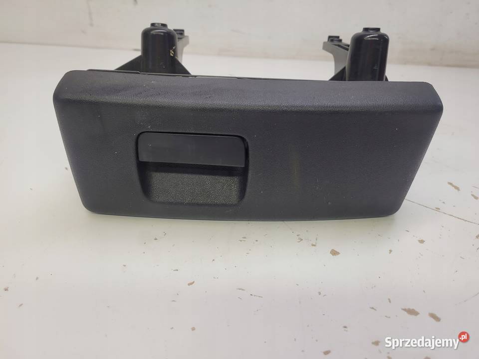 SCHOWEK FOTELA LEWY AUDI A6 C6 4F0882601 Schowki, półki Przystajń sprzedam