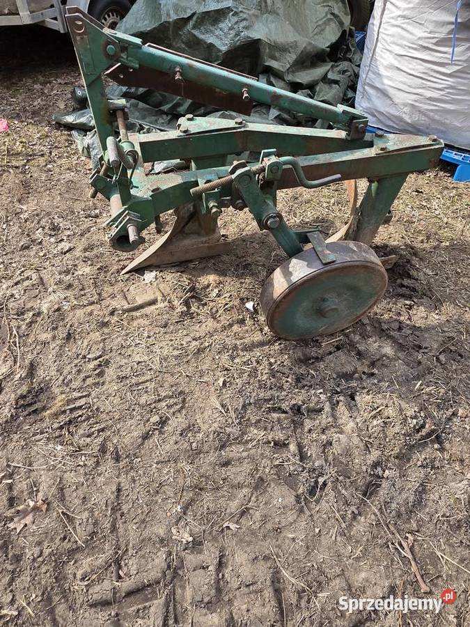 Pług unia grudzią 2 Pługi Burzenin