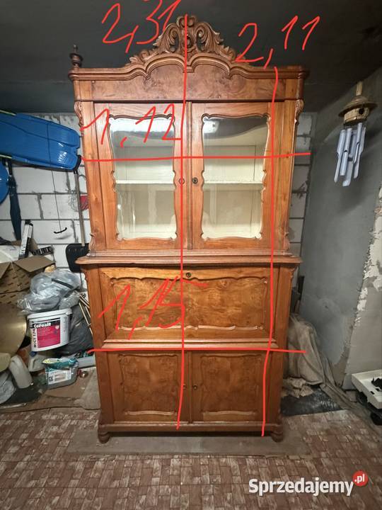 Kredens drewniany w stylu ludwikowskim do Pomiany