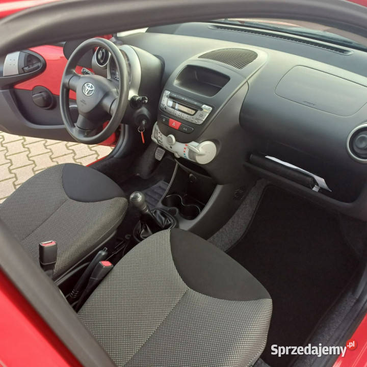 Toyota Aygo Klimatyzacja Serwisowany w ASO I nieuszkodzony Samochody osobowe wielkopolskie Suchorzew