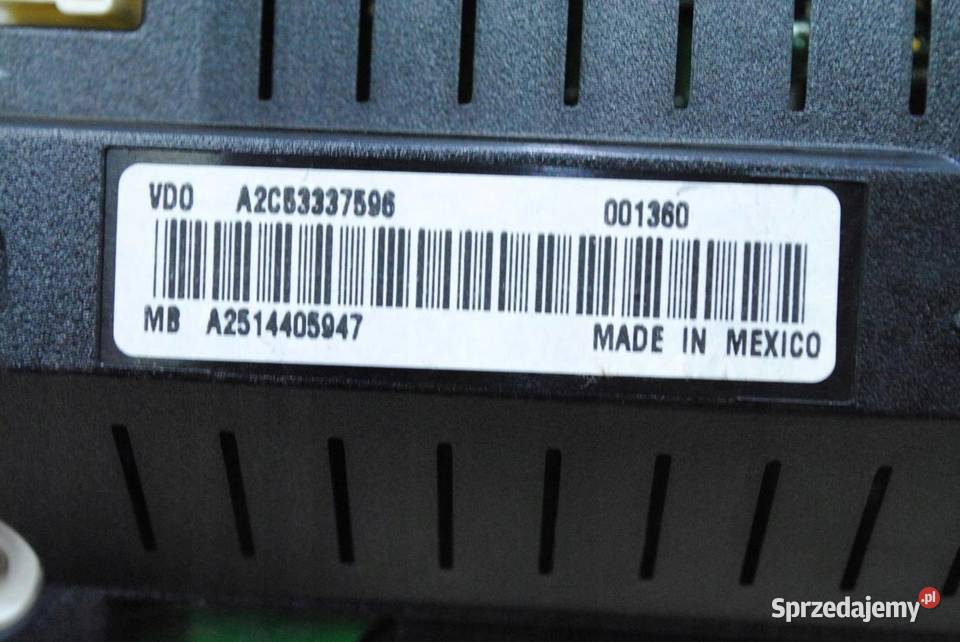 LICZNIK ZEGARY OPEL MERIVA II B 14