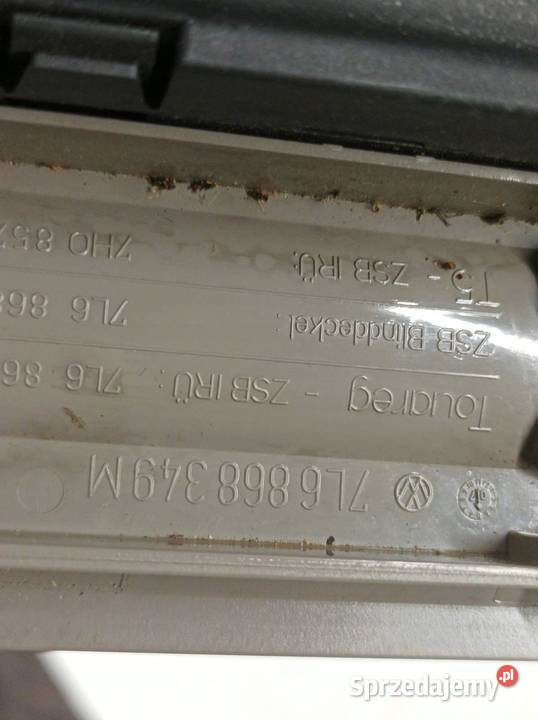 LAMPKA PODSUFITKI LIFT SZYBERDACH 7L6867508F